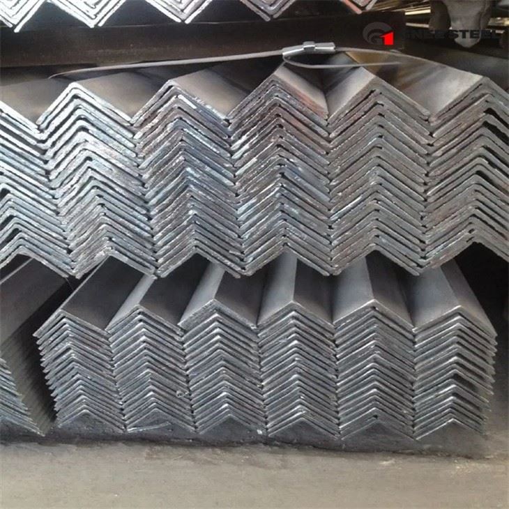 Ferro angolare in acciaio dolce 30 mm x 30 mm x 5 mm laminato a caldo